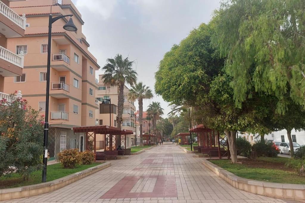 לאס גלטאס Seaside Apartment With Balcony מראה חיצוני תמונה