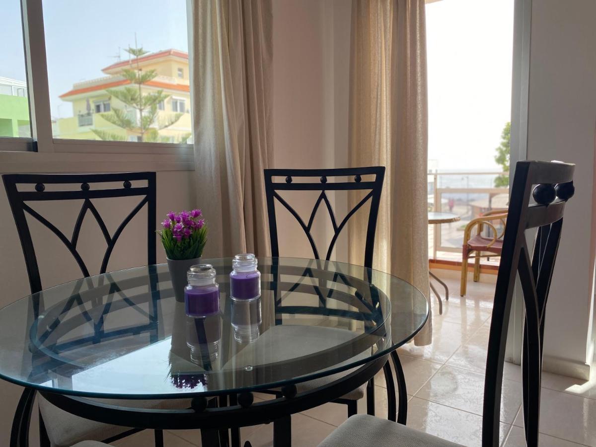 לאס גלטאס Seaside Apartment With Balcony מראה חיצוני תמונה